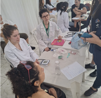 Ação “Minha Vida Glicada” promove educação em saúde para pacientes insulinodependentes